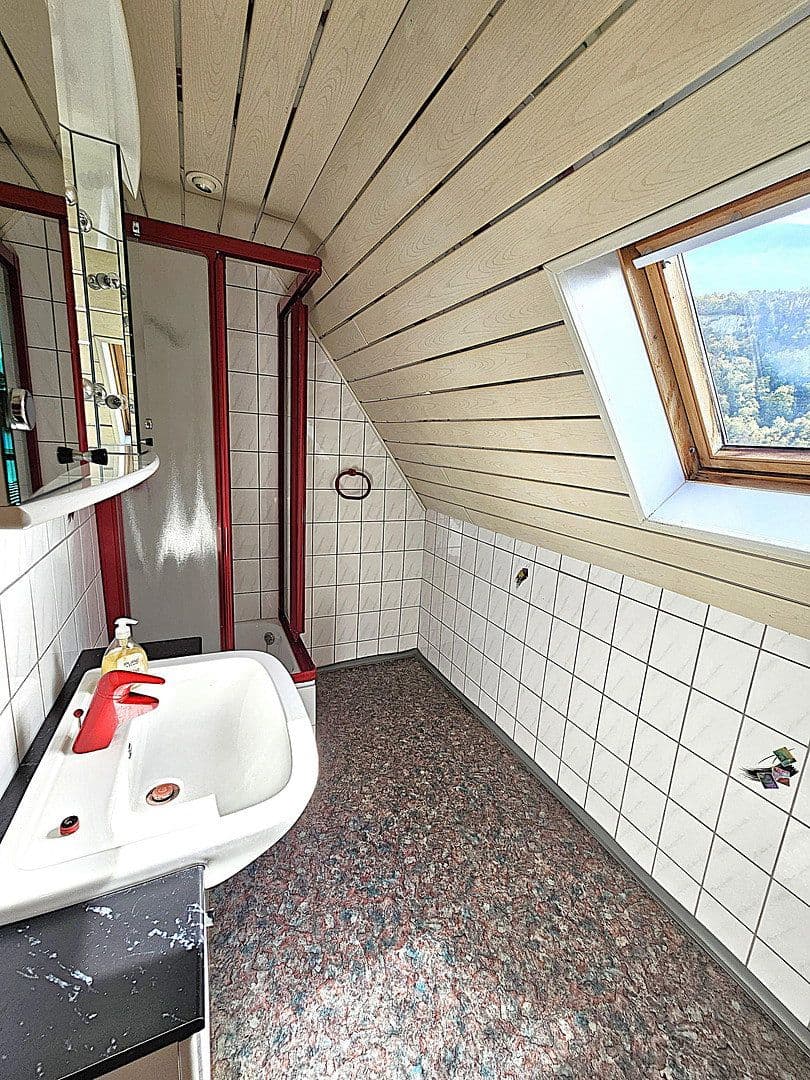 Prodej domu 112 m², pozemek 1.158 m², Beuron, Bádensko-Württembersko Prodej domu 112 m², pozemek 1.158 m², Beuron, Bádensko-Württembersko
