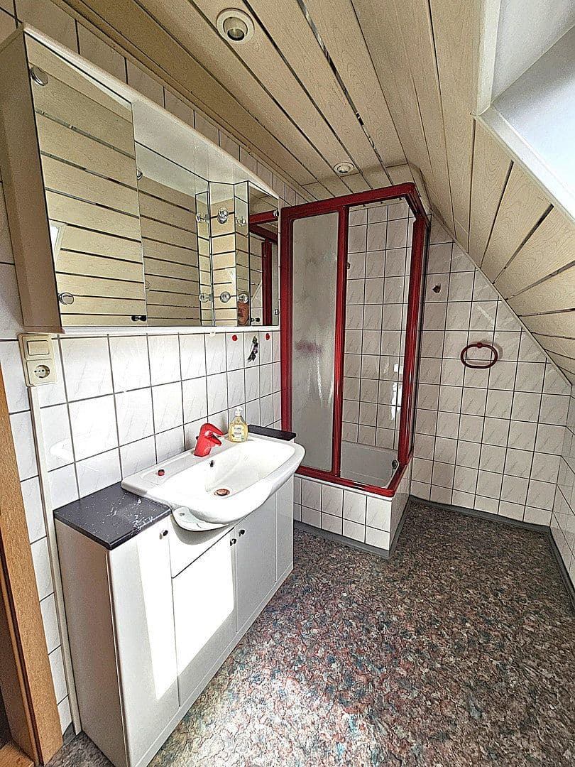 Prodej domu 112 m², pozemek 1.158 m², Beuron, Bádensko-Württembersko Prodej domu 112 m², pozemek 1.158 m², Beuron, Bádensko-Württembersko