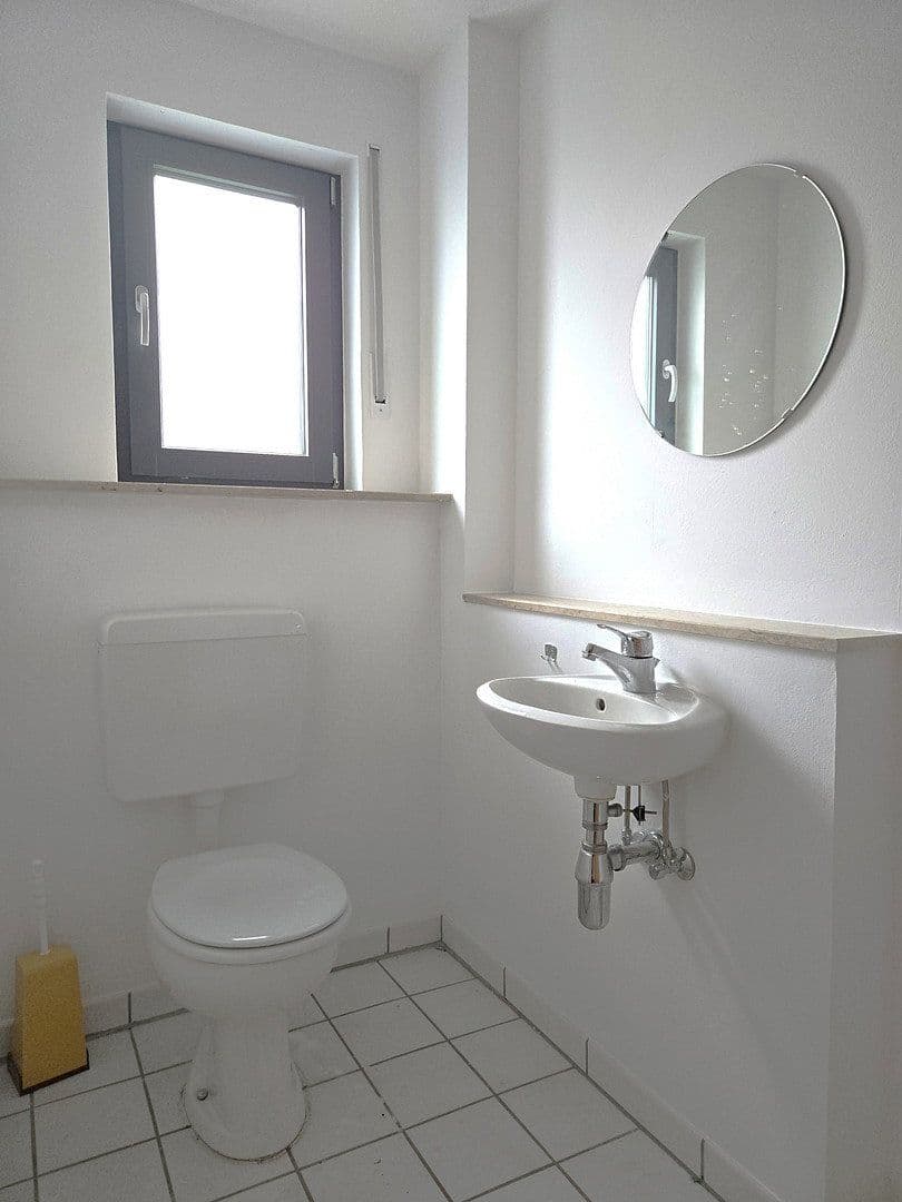 Pronájem domu 128 m², pozemek 146 m², Walther-Bothe-Str. 8, Bretten, Bádensko-Württembersko Pronájem domu 128 m², pozemek 146 m², Walther-Bothe-Str. 8, Bretten, Bádensko-Württembersko