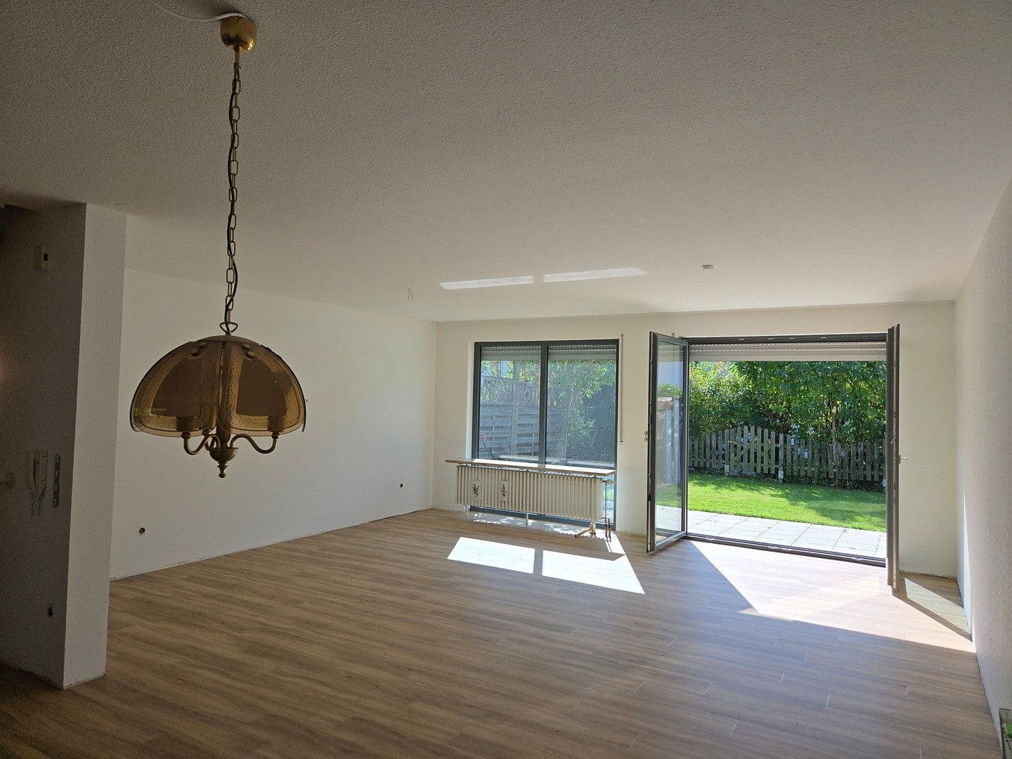 Pronájem domu 128 m², pozemek 146 m², Walther-Bothe-Str. 8, Bretten, Bádensko-Württembersko Pronájem domu 128 m², pozemek 146 m², Walther-Bothe-Str. 8, Bretten, Bádensko-Württembersko