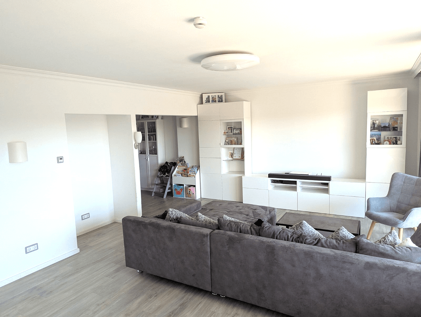 Prodej bytu 4+kk 155 m², Köln, Severní Porýní-Vestfálsko Prodej bytu 4+kk 155 m², Köln, Severní Porýní-Vestfálsko
