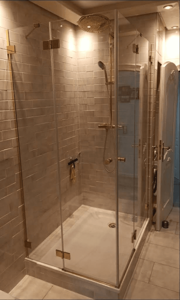 Prodej bytu 4+kk 155 m², Köln, Severní Porýní-Vestfálsko Prodej bytu 4+kk 155 m², Köln, Severní Porýní-Vestfálsko