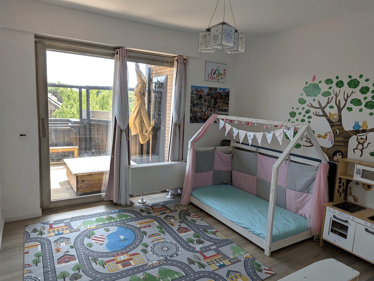 Prodej bytu 4+kk 155 m², Köln, Severní Porýní-Vestfálsko Prodej bytu 4+kk 155 m², Köln, Severní Porýní-Vestfálsko