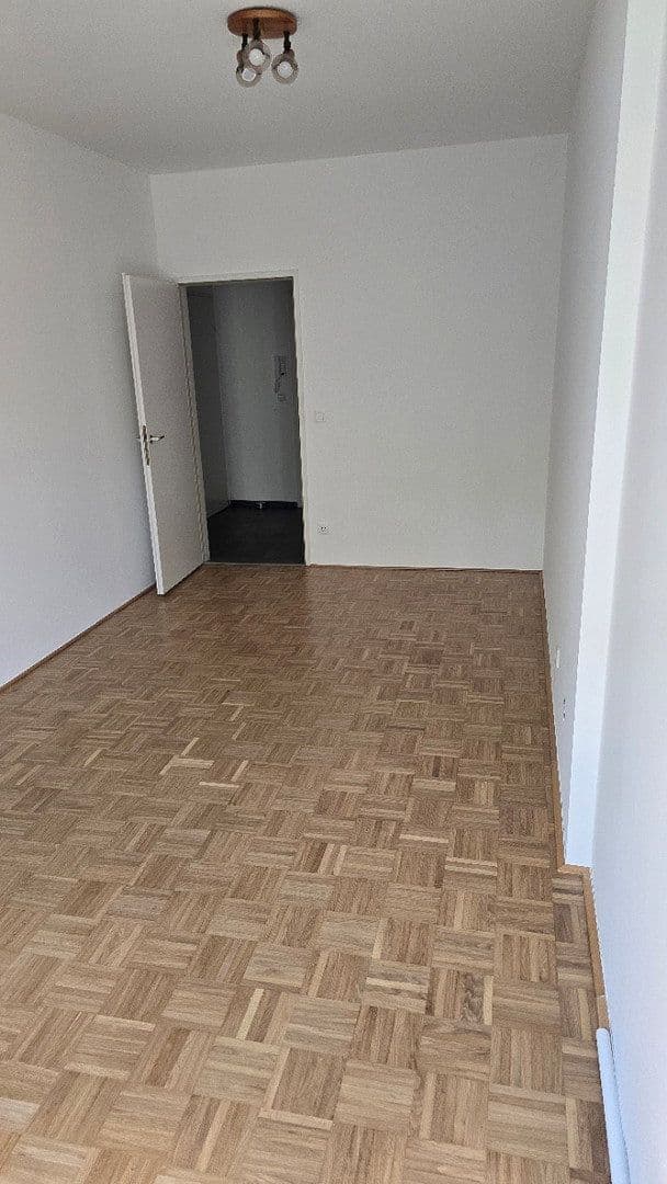 Prodej bytu 2+1 57 m², Lorystrasse 134/1/7, Wien,Simmering, Wien Prodej bytu 2+1 57 m², Lorystrasse 134/1/7, Wien,Simmering, Wien