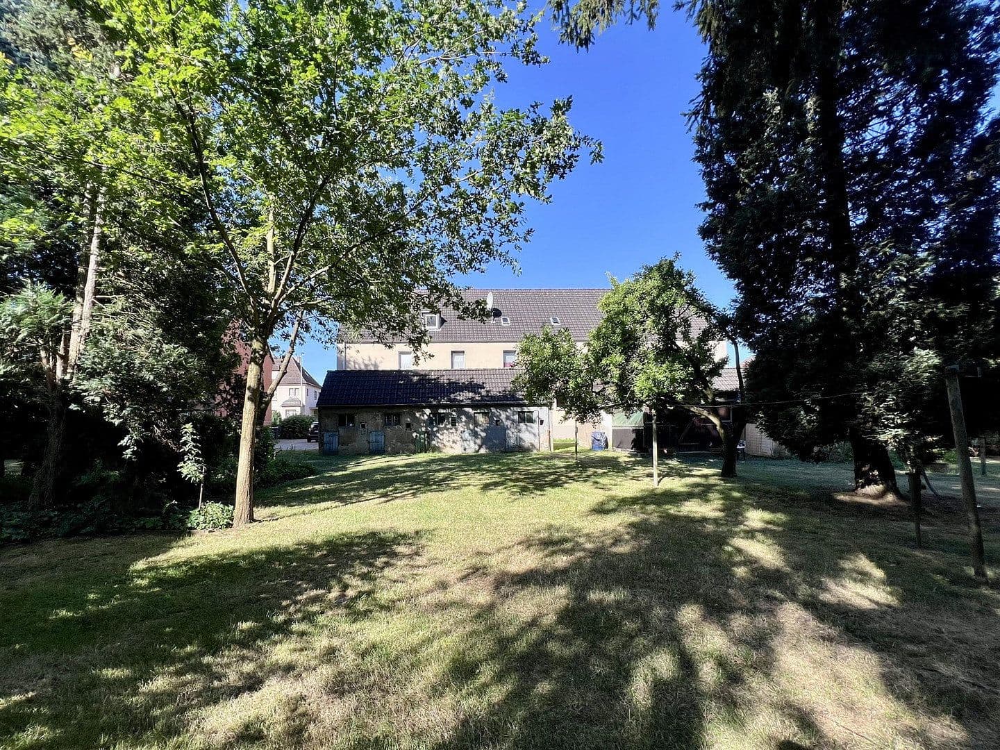 Pronájem bytu 3+1 46 m², Amalienstraße 22, Dinslaken, Severní Porýní-Vestfálsko Pronájem bytu 3+1 46 m², Amalienstraße 22, Dinslaken, Severní Porýní-Vestfálsko
