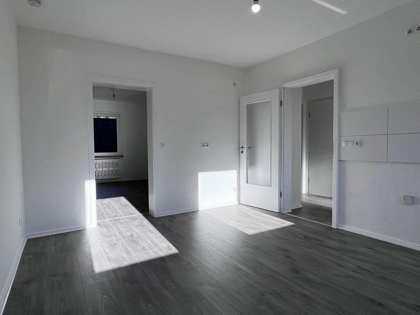 Pronájem bytu 3+1 46 m², Amalienstraße 22, Dinslaken, Severní Porýní-Vestfálsko Pronájem bytu 3+1 46 m², Amalienstraße 22, Dinslaken, Severní Porýní-Vestfálsko