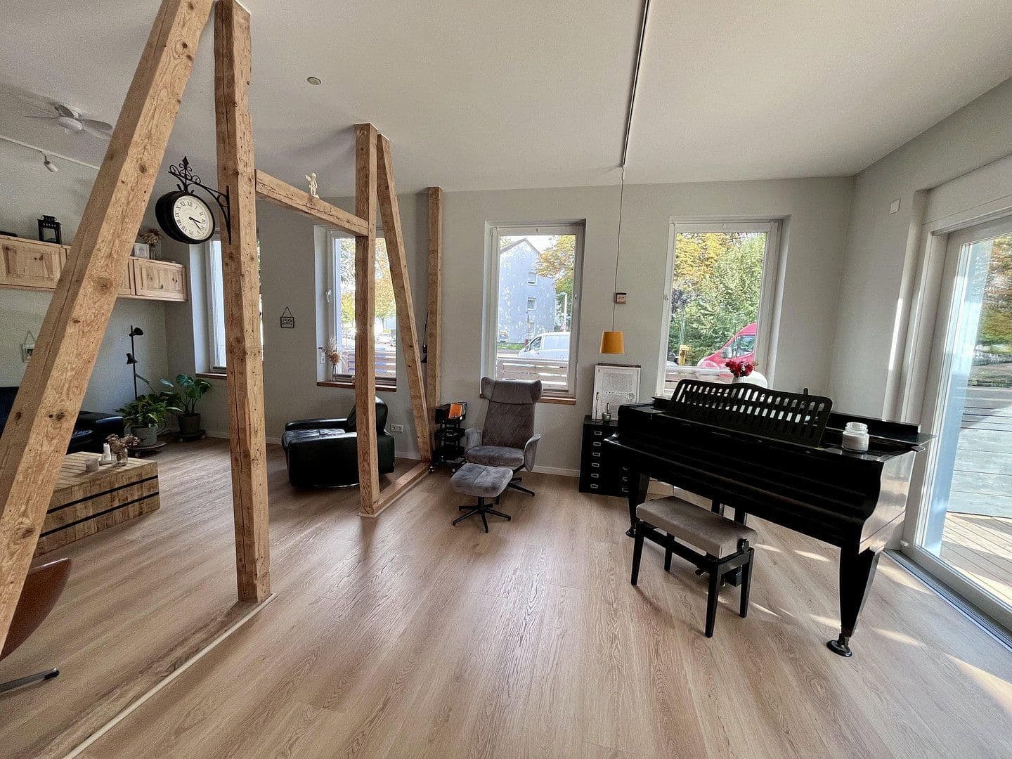 Prodej domu 185 m², pozemek 550 m², Solingen, Severní Porýní-Vestfálsko Prodej domu 185 m², pozemek 550 m², Solingen, Severní Porýní-Vestfálsko
