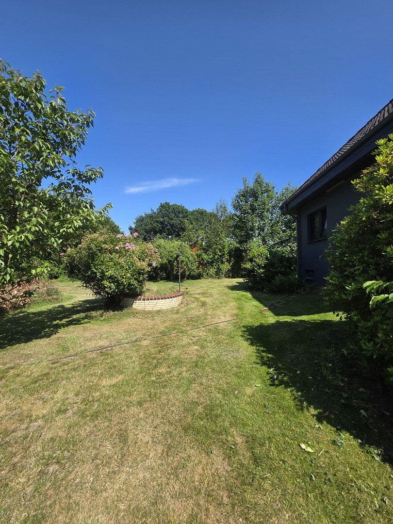 Prodej domu 89 m², pozemek 1.801 m², Warder, Šlesvicko-Holštýnsko Prodej domu 89 m², pozemek 1.801 m², Warder, Šlesvicko-Holštýnsko