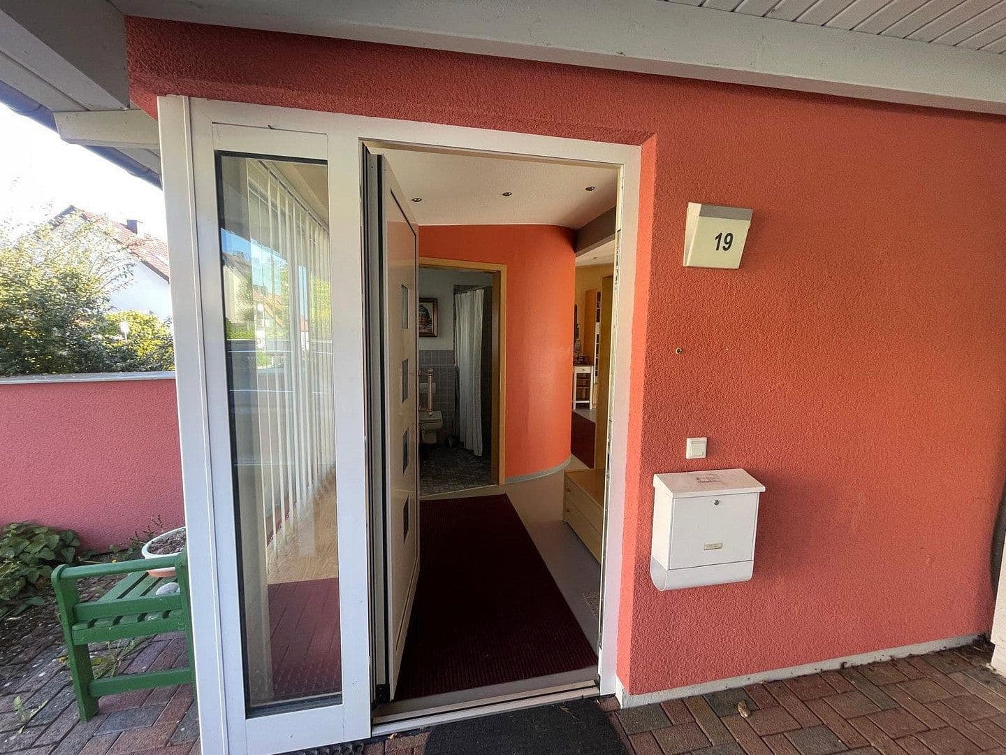 Prodej domu 108 m², pozemek 635 m², Calden, Hessen Prodej domu 108 m², pozemek 635 m², Calden, Hessen