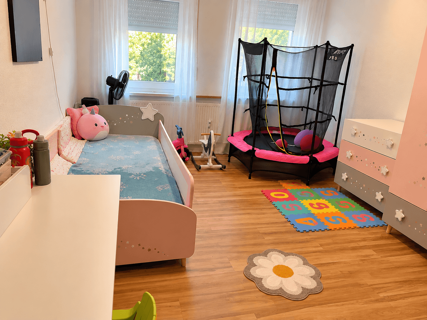 Pronájem bytu 3+1 84 m², Markgrafenstr, Nürnberg, Bavorsko Pronájem bytu 3+1 84 m², Markgrafenstr, Nürnberg, Bavorsko