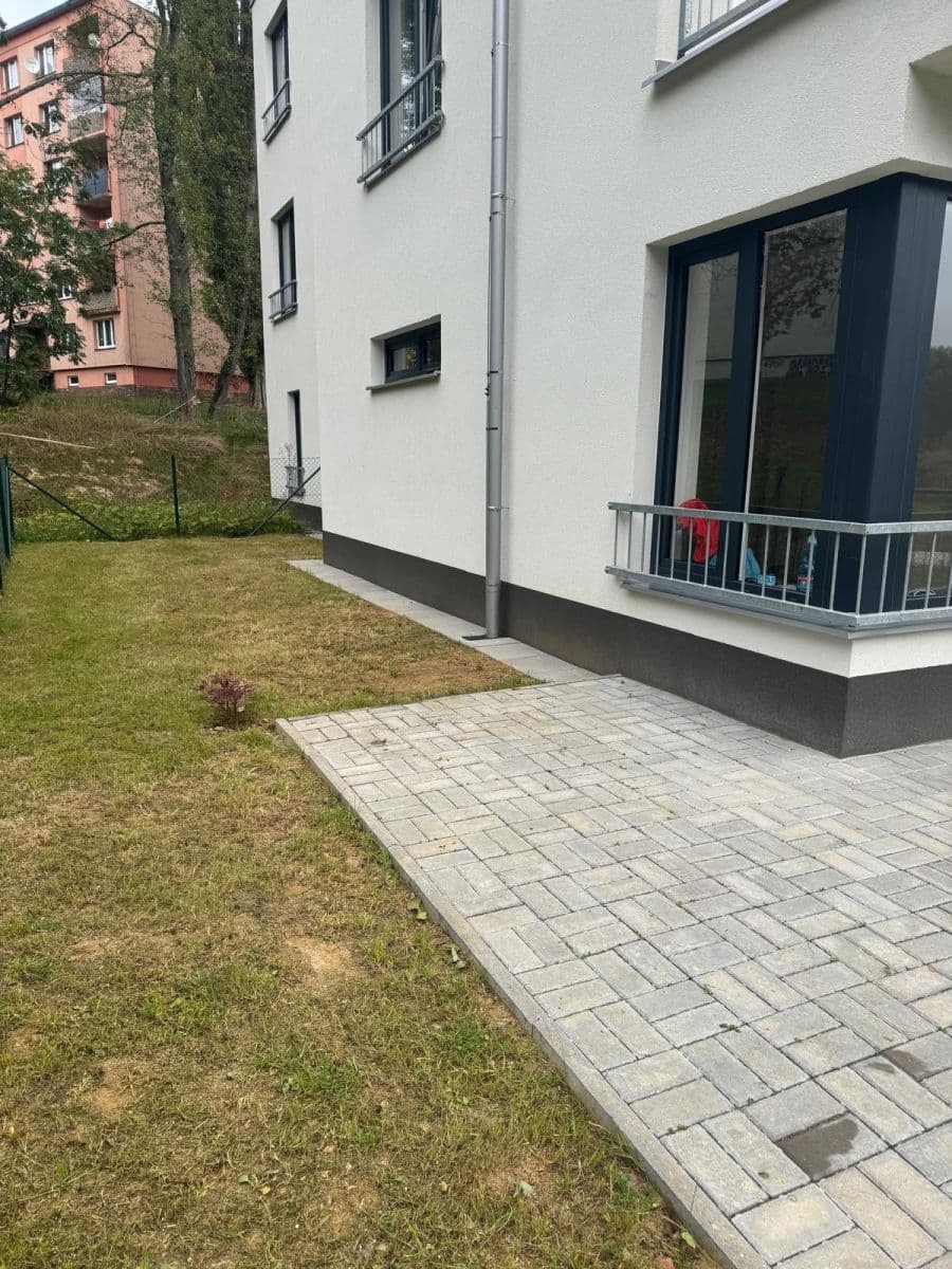 Pronájem bytu 2+kk 56 m², K Pomezí, Cheb, Karlovarský kraj Pronájem bytu 2+kk 56 m², K Pomezí, Cheb, Karlovarský kraj