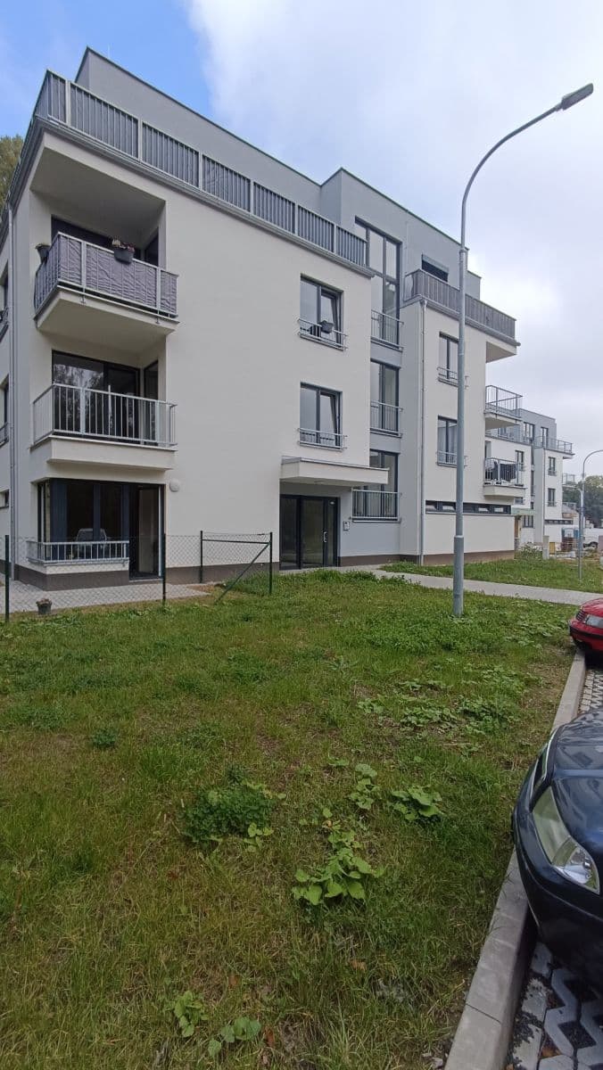 Pronájem bytu 2+kk 56 m², K Pomezí, Cheb, Karlovarský kraj Pronájem bytu 2+kk 56 m², K Pomezí, Cheb, Karlovarský kraj