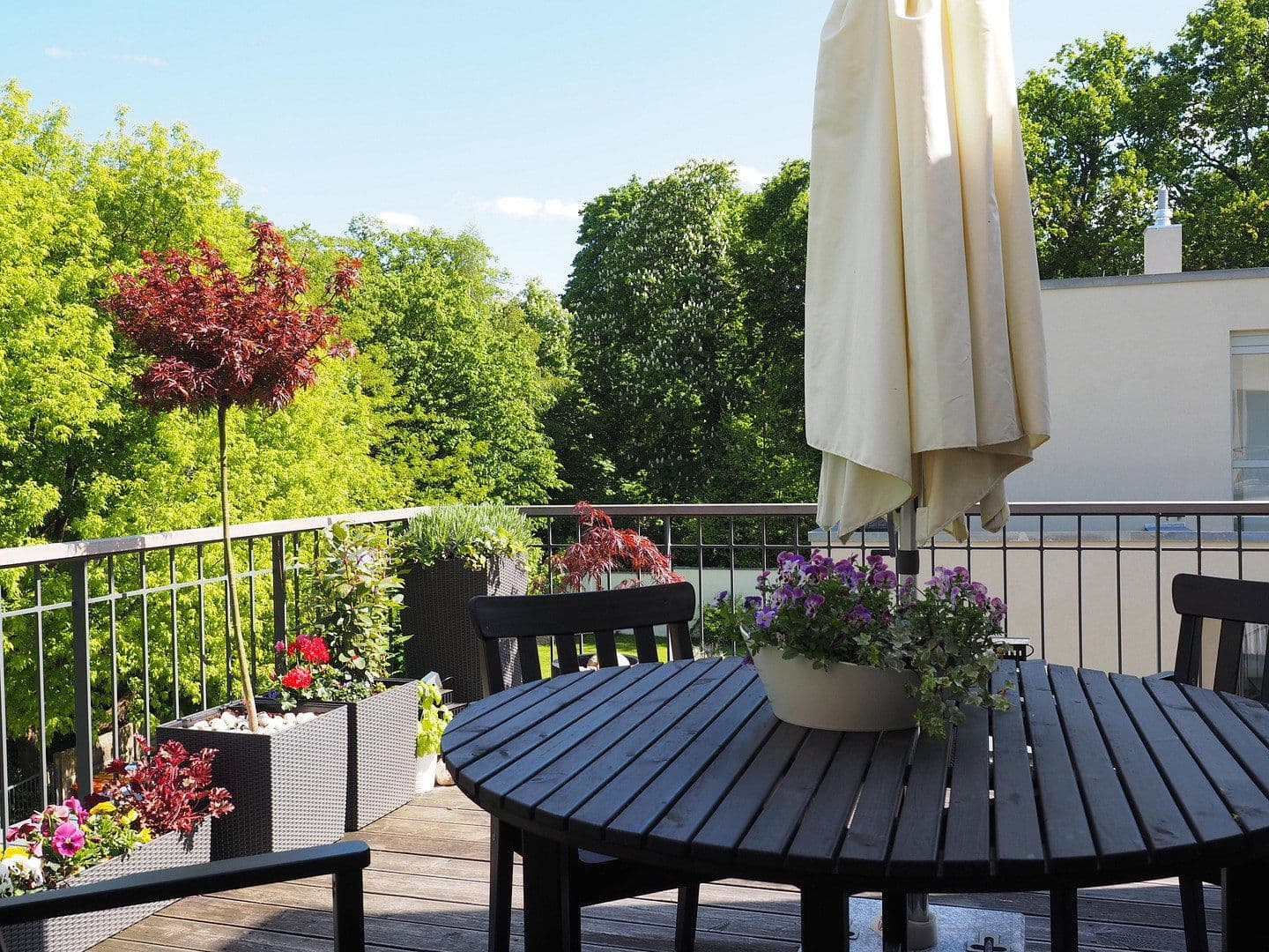 Pronájem bytu 4+kk 172 m², Am Orangeriepark, Berlin, Berlín Pronájem bytu 4+kk 172 m², Am Orangeriepark, Berlin, Berlín