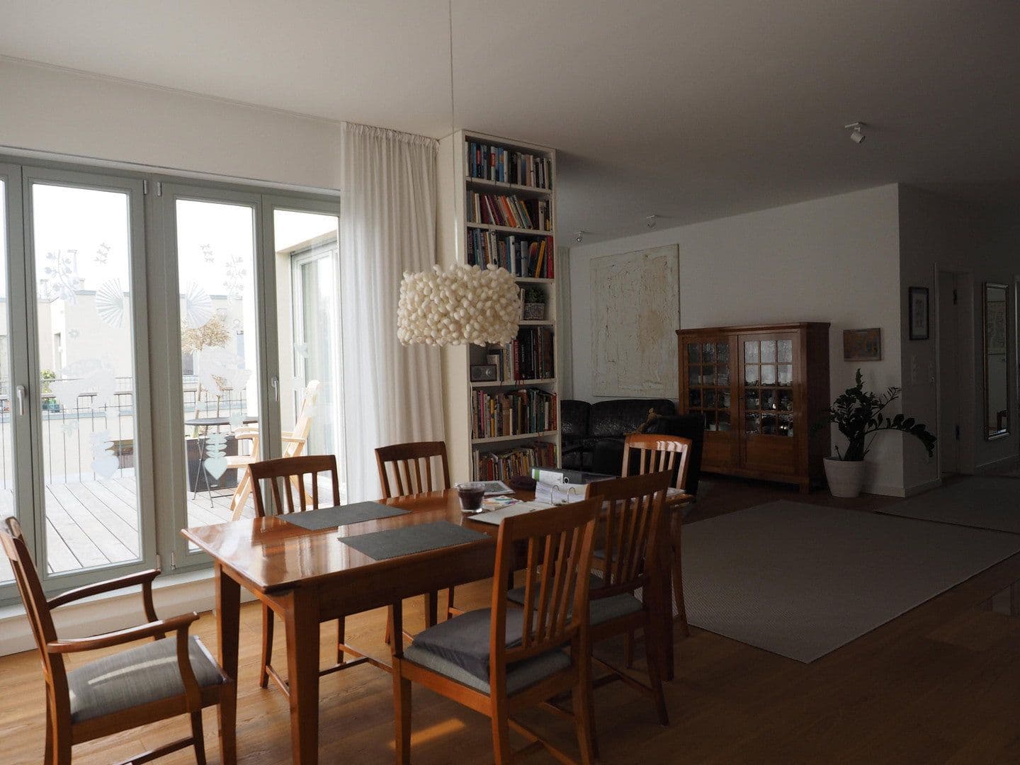 Pronájem bytu 4+kk 172 m², Am Orangeriepark, Berlin, Berlín Pronájem bytu 4+kk 172 m², Am Orangeriepark, Berlin, Berlín