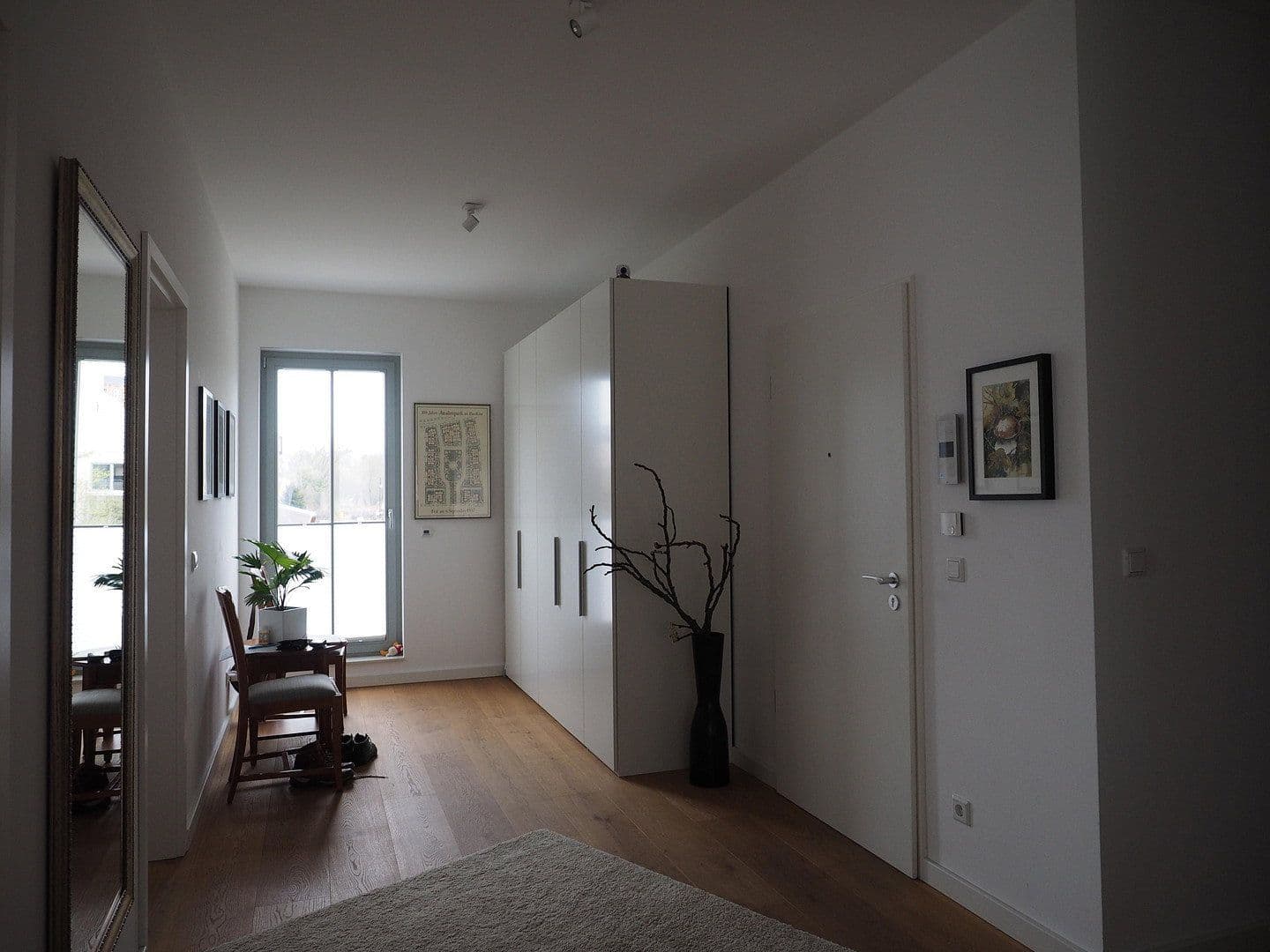 Pronájem bytu 4+kk 172 m², Am Orangeriepark, Berlin, Berlín Pronájem bytu 4+kk 172 m², Am Orangeriepark, Berlin, Berlín