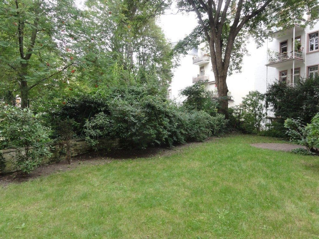 Pronájem bytu 2+kk 80 m², Frankfurt, Hessen Pronájem bytu 2+kk 80 m², Frankfurt, Hessen