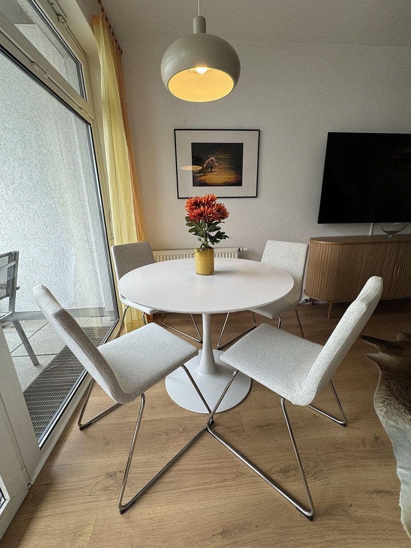Prodej bytu 2+1 43 m², Berlin, Berlín Prodej bytu 2+1 43 m², Berlin, Berlín