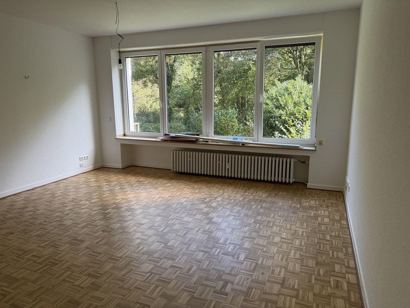 Pronájem bytu 3+1 79 m², Juist Str. 12, Düsseldorf, Severní Porýní-Vestfálsko Pronájem bytu 3+1 79 m², Juist Str. 12, Düsseldorf, Severní Porýní-Vestfálsko