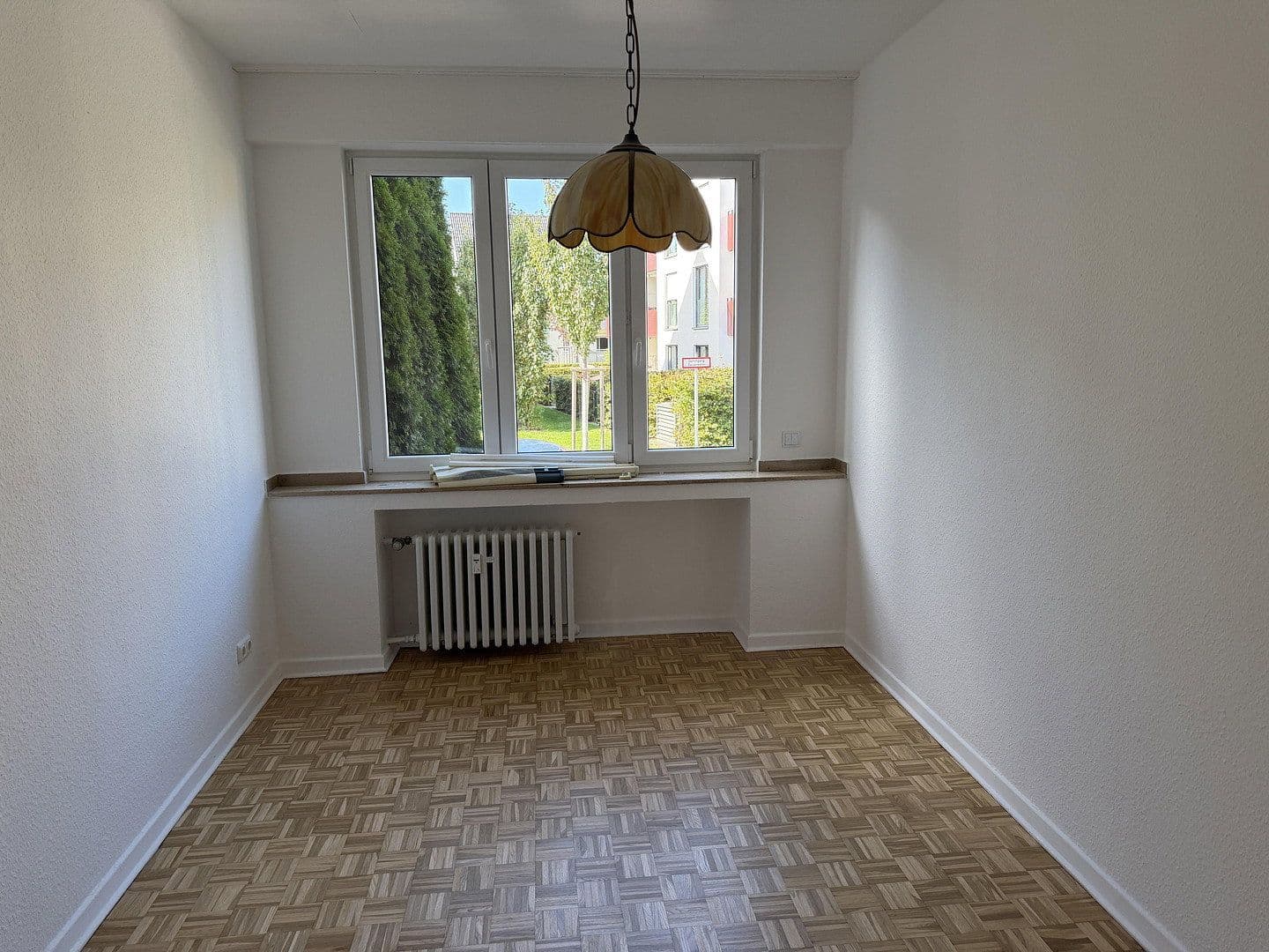 Pronájem bytu 3+1 79 m², Juist Str. 12, Düsseldorf, Severní Porýní-Vestfálsko Pronájem bytu 3+1 79 m², Juist Str. 12, Düsseldorf, Severní Porýní-Vestfálsko