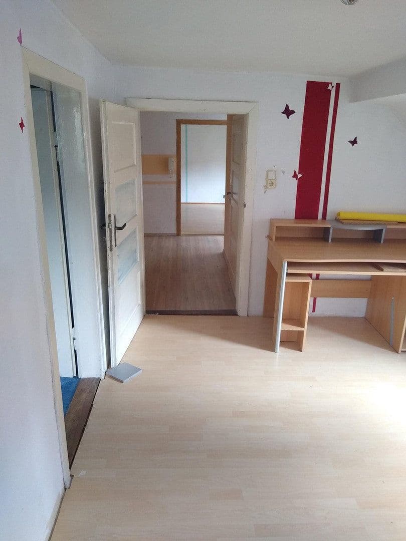 Prodej domu 245 m², pozemek 338 m², Gräfendorf, Bavorsko Prodej domu 245 m², pozemek 338 m², Gräfendorf, Bavorsko