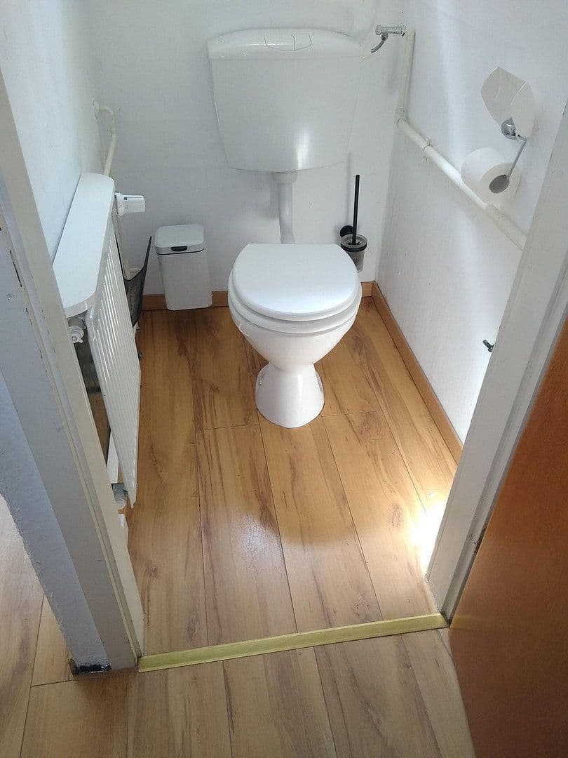 Prodej domu 245 m², pozemek 338 m², Gräfendorf, Bavorsko Prodej domu 245 m², pozemek 338 m², Gräfendorf, Bavorsko