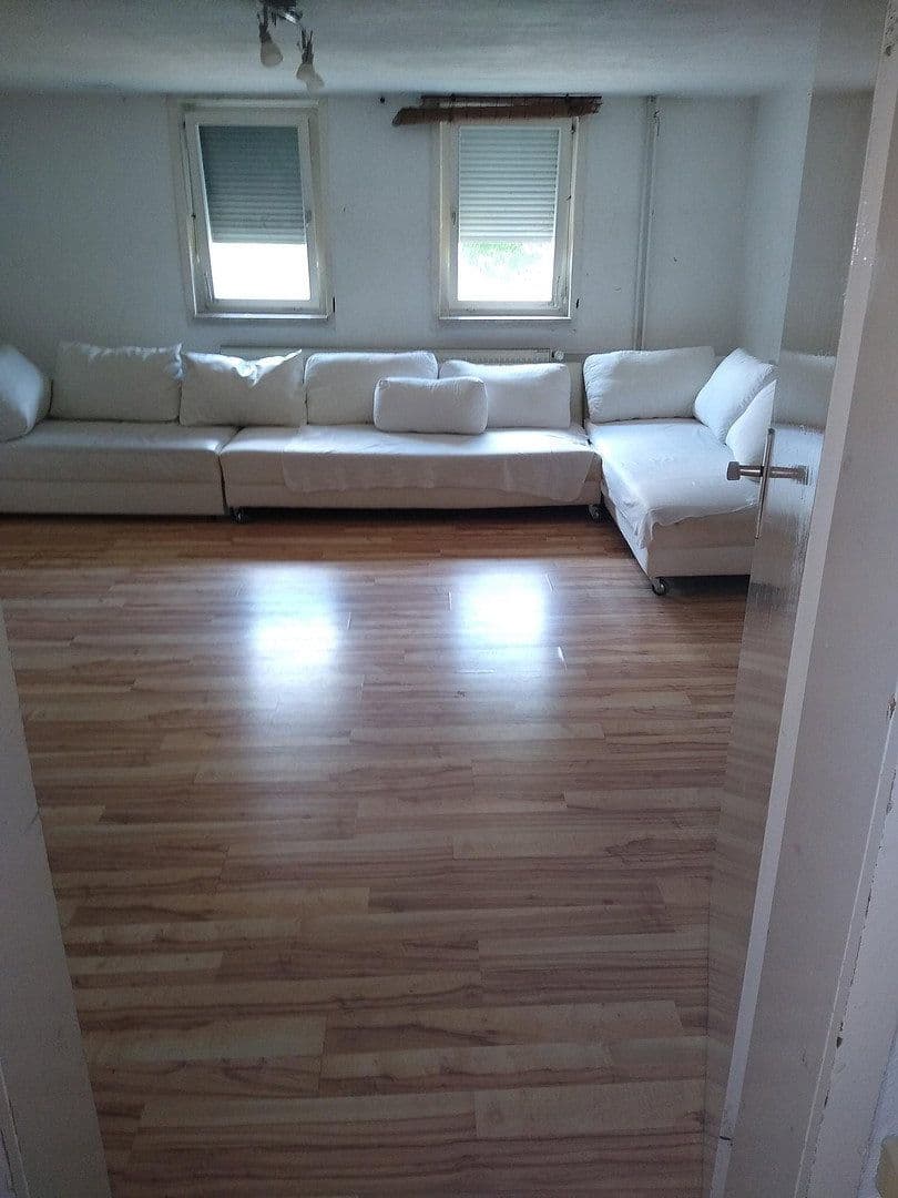 Prodej domu 245 m², pozemek 338 m², Gräfendorf, Bavorsko Prodej domu 245 m², pozemek 338 m², Gräfendorf, Bavorsko