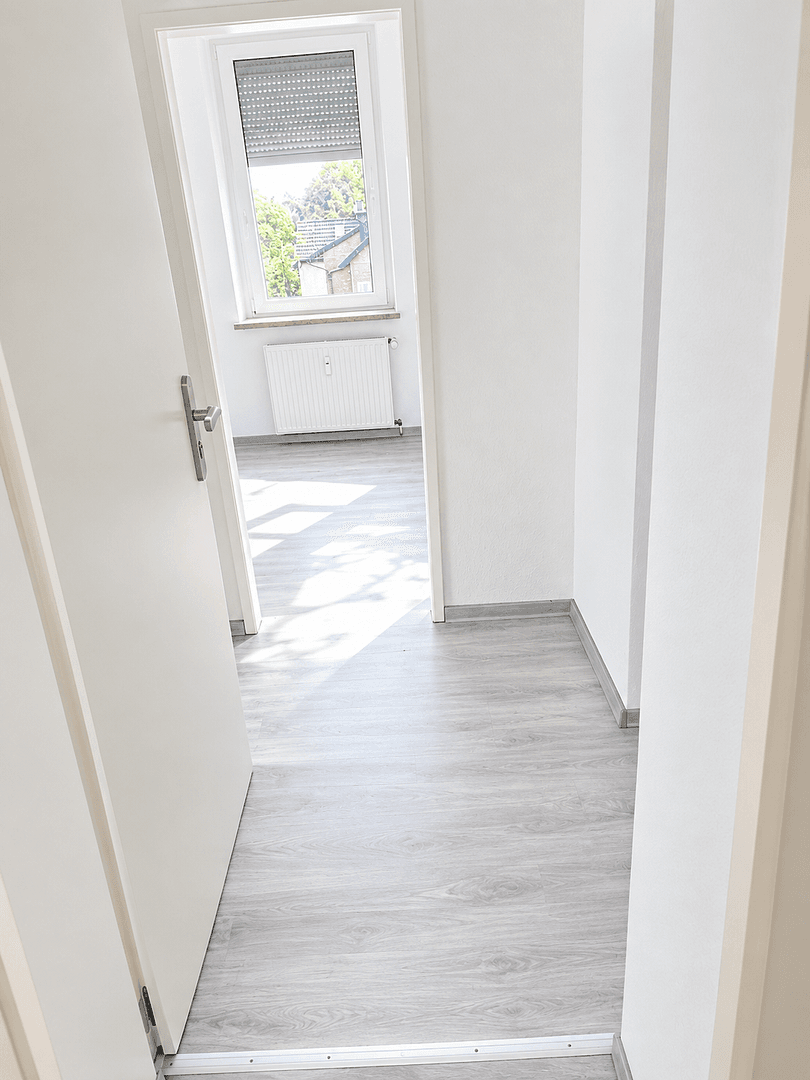 Pronájem bytu 2+1 40 m², Sutumerfeldstr. 5, Gelsenkirchen, Severní Porýní-Vestfálsko Pronájem bytu 2+1 40 m², Sutumerfeldstr. 5, Gelsenkirchen, Severní Porýní-Vestfálsko