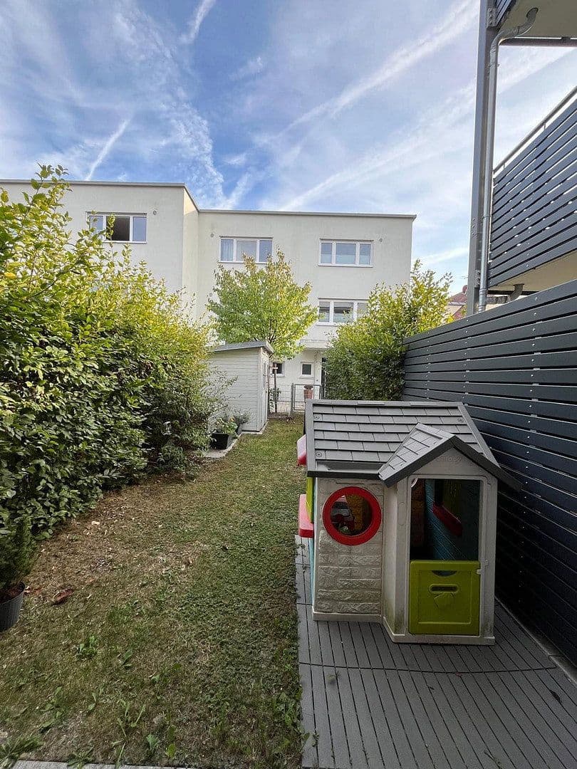 Pronájem bytu 3+1 65 m², Erhard-Prunner-Str. 23b, Markt Indersdorf, Bavorsko Pronájem bytu 3+1 65 m², Erhard-Prunner-Str. 23b, Markt Indersdorf, Bavorsko