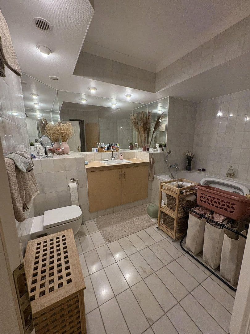 Prodej bytu 3+1 104 m², Taunusstein, Hessen Prodej bytu 3+1 104 m², Taunusstein, Hessen