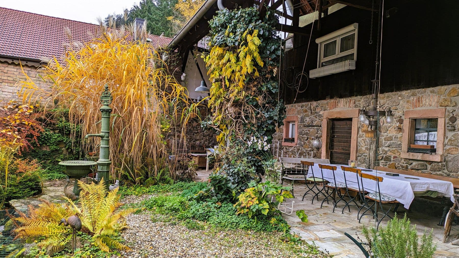 Prodej domu 200 m², pozemek 938 m², Mörlenbach, Hessen Prodej domu 200 m², pozemek 938 m², Mörlenbach, Hessen