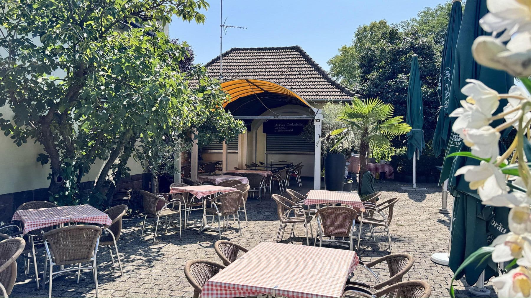 Pronájem nebytového prostoru 1.000 m², Mühleinsel 1, Kenzingen, Bádensko-Württembersko Pronájem nebytového prostoru 1.000 m², Mühleinsel 1, Kenzingen, Bádensko-Württembersko