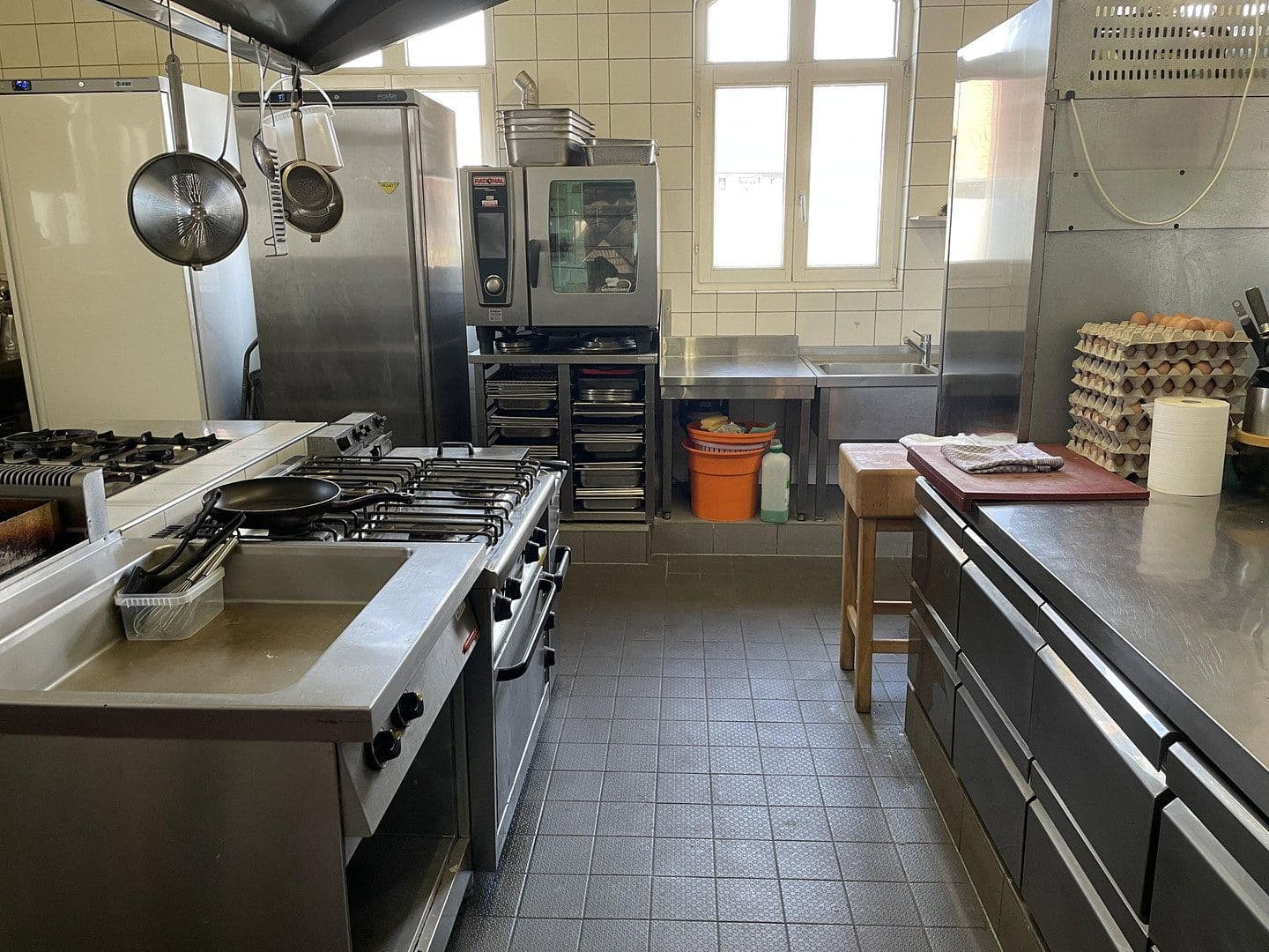 Pronájem nebytového prostoru 1.000 m², Mühleinsel 1, Kenzingen, Bádensko-Württembersko Pronájem nebytového prostoru 1.000 m², Mühleinsel 1, Kenzingen, Bádensko-Württembersko