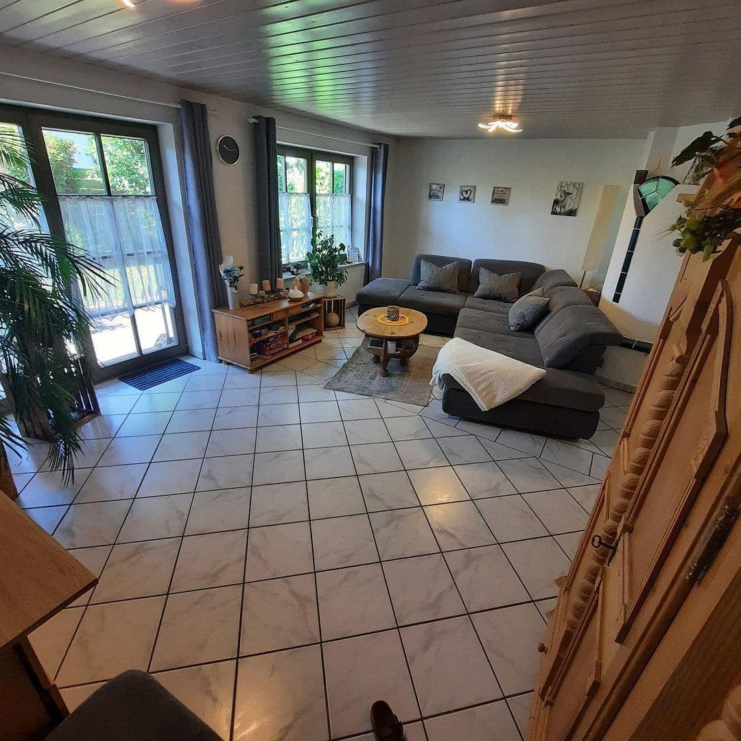 Prodej domu 158 m², pozemek 386 m², Reitmehring, Bavorsko Prodej domu 158 m², pozemek 386 m², Reitmehring, Bavorsko