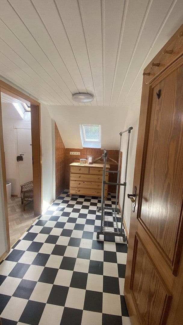Prodej domu 160 m², pozemek 1.450 m², Falkenstein, Porýní-Falc Prodej domu 160 m², pozemek 1.450 m², Falkenstein, Porýní-Falc