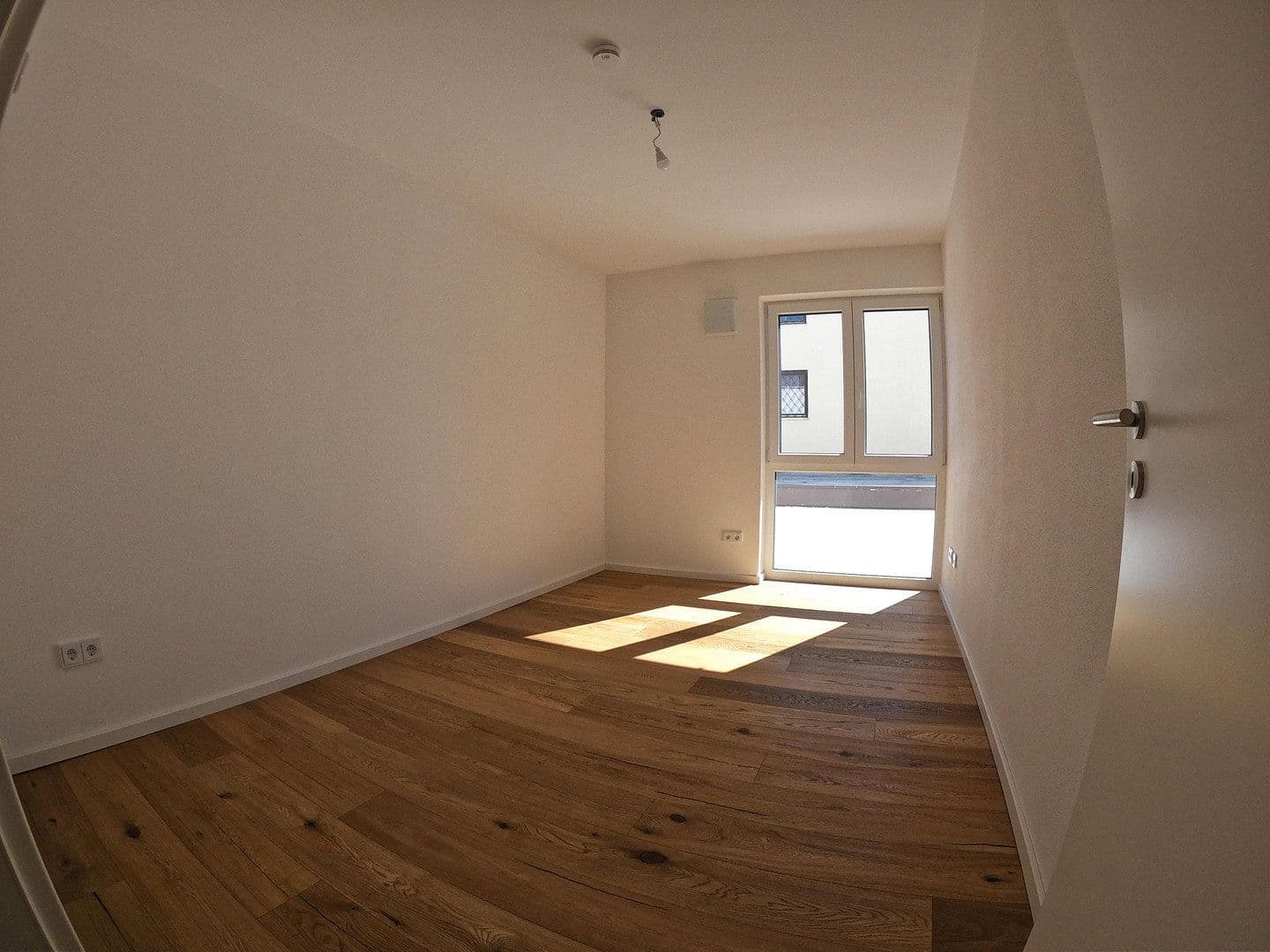 Prodej bytu 3+1 85 m², Holzgarten Str.12, Dachau, Bavorsko Prodej bytu 3+1 85 m², Holzgarten Str.12, Dachau, Bavorsko