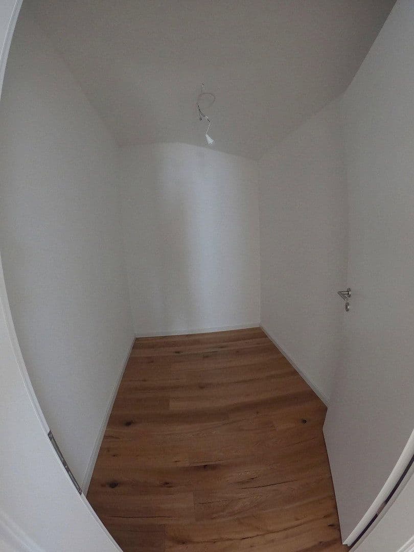 Prodej bytu 3+1 76 m², Holzgartenstr 12, Dachau, Bavorsko Prodej bytu 3+1 76 m², Holzgartenstr 12, Dachau, Bavorsko