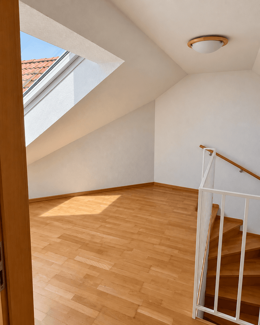 Prodej bytu 4+kk 90 m², Clara-Schumann-Straße 34, Schwieberdingen, Bádensko-Württembersko Prodej bytu 4+kk 90 m², Clara-Schumann-Straße 34, Schwieberdingen, Bádensko-Württembersko