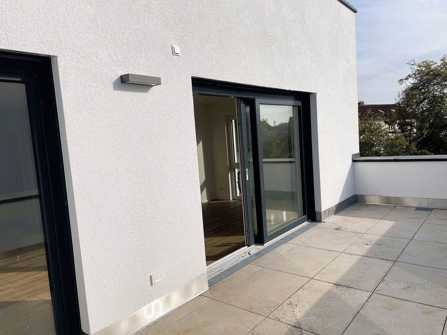 Pronájem bytu 3+1 74 m², Aldringenstraße 7, Ingolstadt, Bavorsko Pronájem bytu 3+1 74 m², Aldringenstraße 7, Ingolstadt, Bavorsko