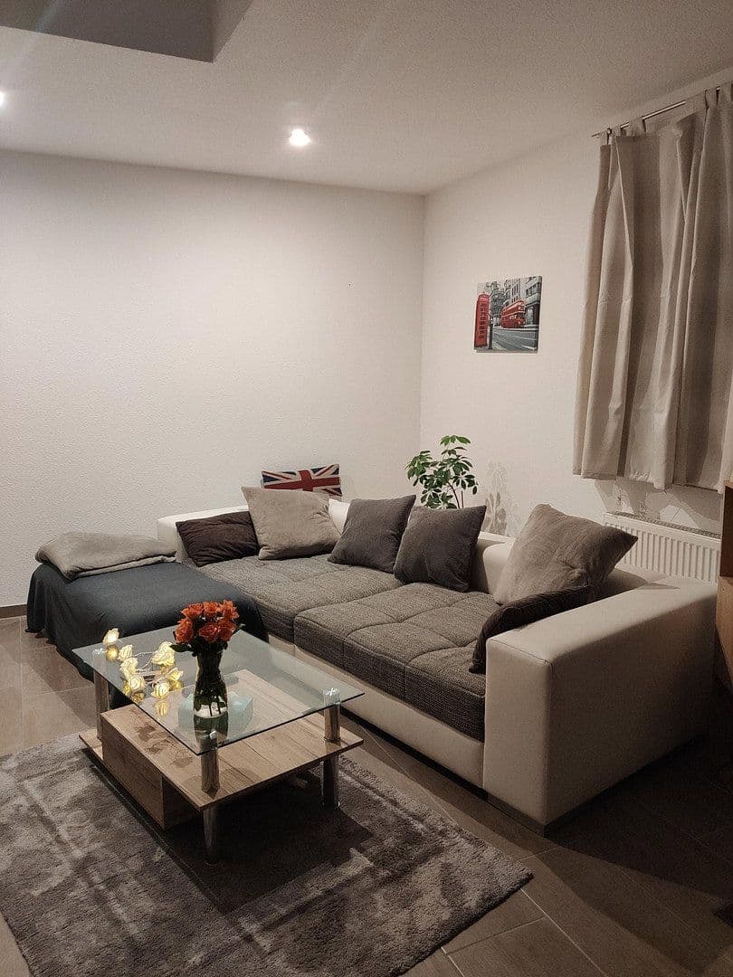 Pronájem bytu 2+1 60 m², Nikolausstraße 5, Fulda, Hessen Pronájem bytu 2+1 60 m², Nikolausstraße 5, Fulda, Hessen