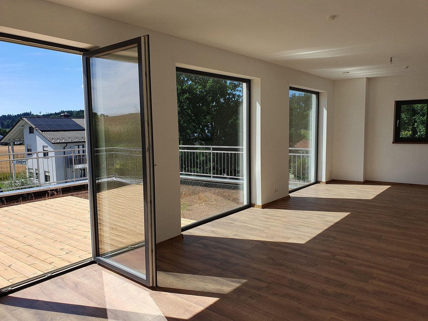 Pronájem bytu 7+1 151 m², Diedorf, Bavorsko Pronájem bytu 7+1 151 m², Diedorf, Bavorsko
