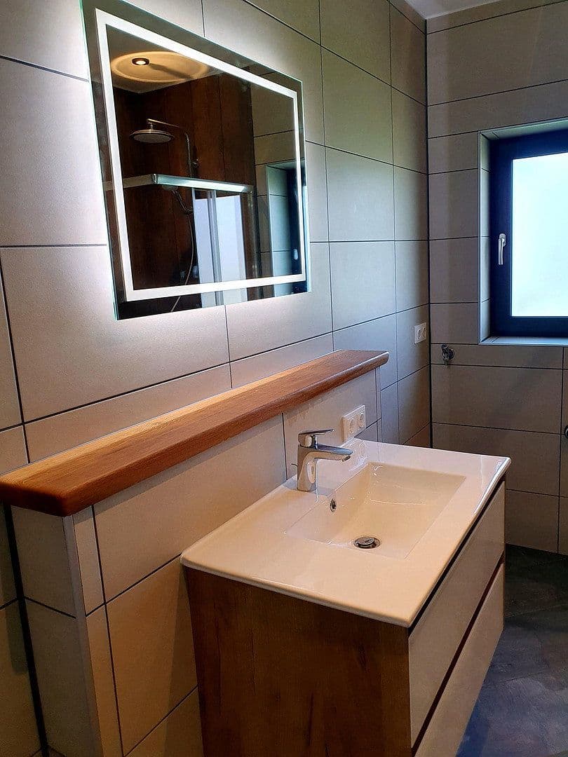 Pronájem bytu 7+1 151 m², Diedorf, Bavorsko Pronájem bytu 7+1 151 m², Diedorf, Bavorsko