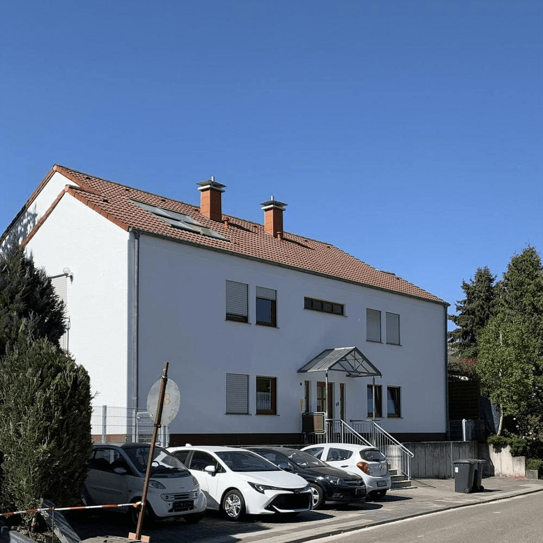 Pronájem bytu 1+1 30 m², Kaiserslautern, Porýní-Falc Pronájem bytu 1+1 30 m², Kaiserslautern, Porýní-Falc