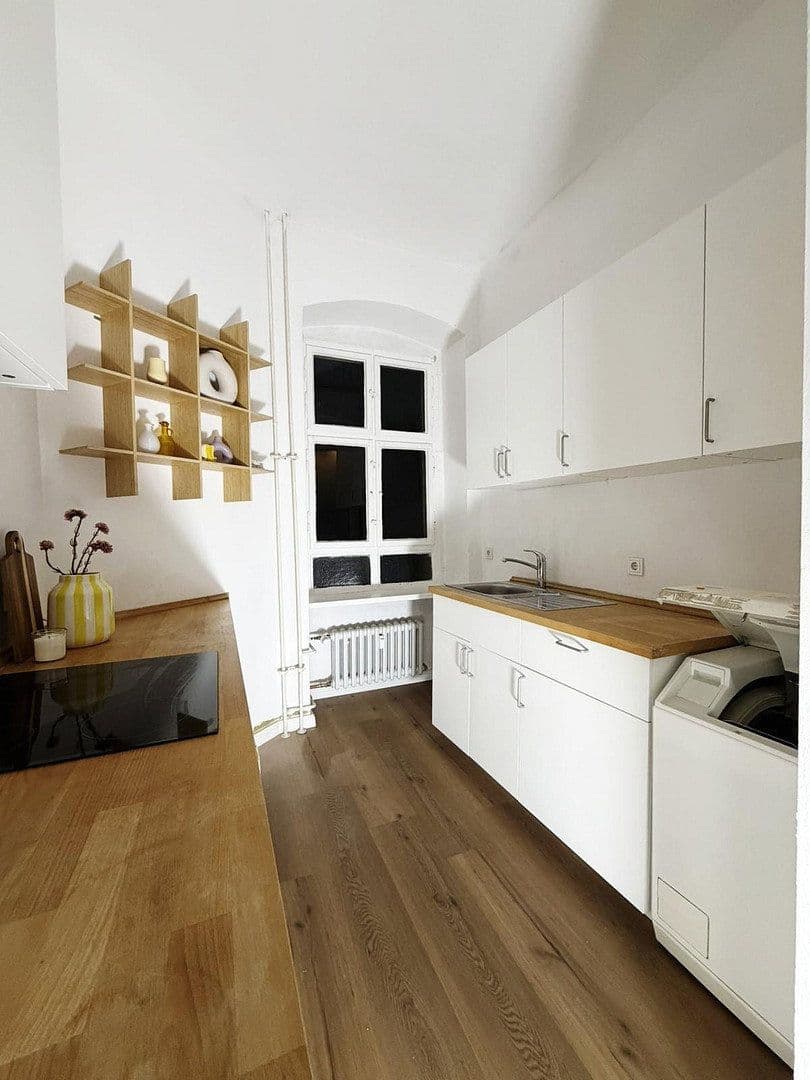 Pronájem bytu 1+1 50 m², Mindener Straße 3, Berlin, Berlín Pronájem bytu 1+1 50 m², Mindener Straße 3, Berlin, Berlín