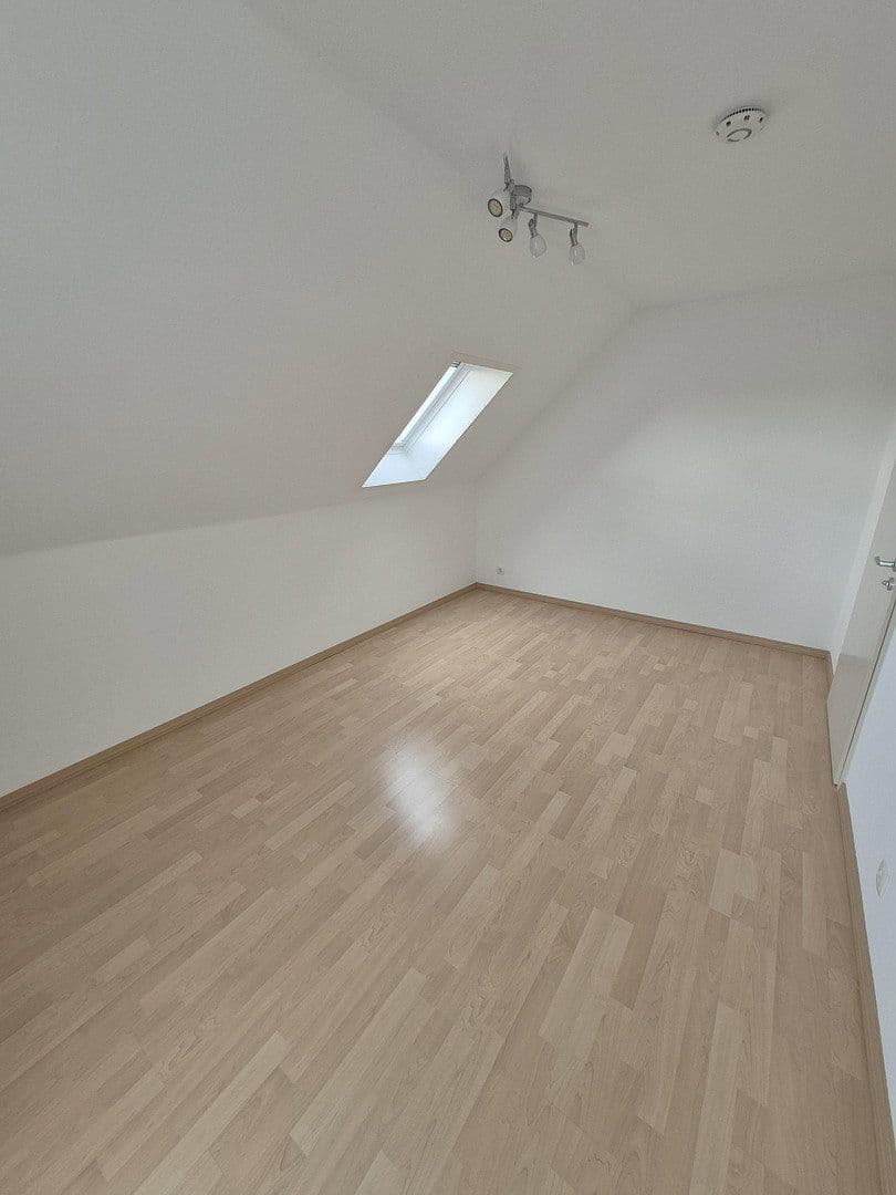 Pronájem bytu 3+kk 80 m², Moltkestraße 22, Friedrichshafen, Bádensko-Württembersko Pronájem bytu 3+kk 80 m², Moltkestraße 22, Friedrichshafen, Bádensko-Württembersko