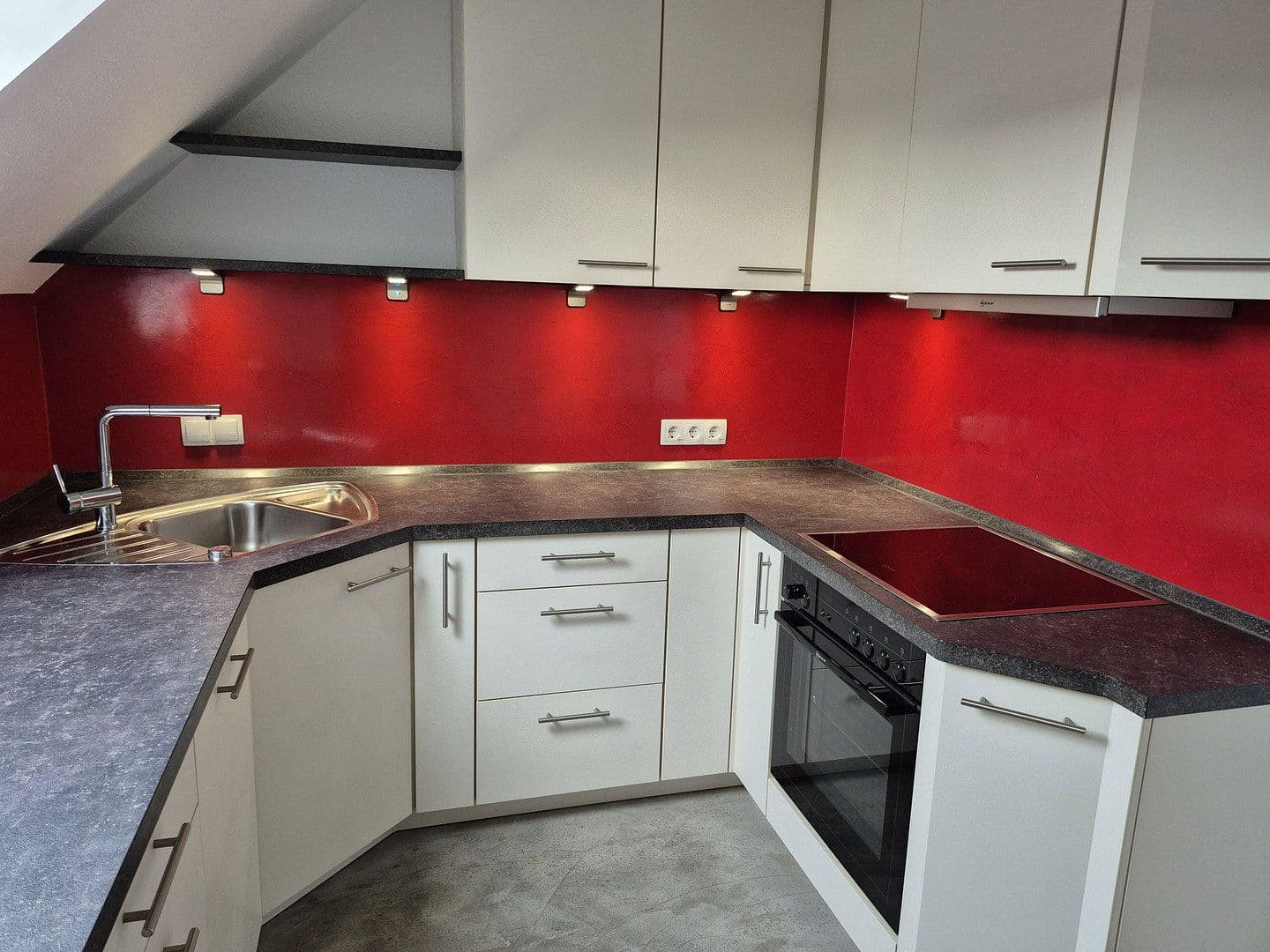 Pronájem bytu 3+kk 80 m², Moltkestraße 22, Friedrichshafen, Bádensko-Württembersko Pronájem bytu 3+kk 80 m², Moltkestraße 22, Friedrichshafen, Bádensko-Württembersko