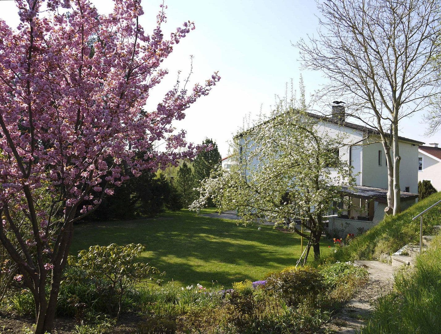 Prodej domu 192 m², pozemek 1.559 m², Schwindegg, Bavorsko Prodej domu 192 m², pozemek 1.559 m², Schwindegg, Bavorsko