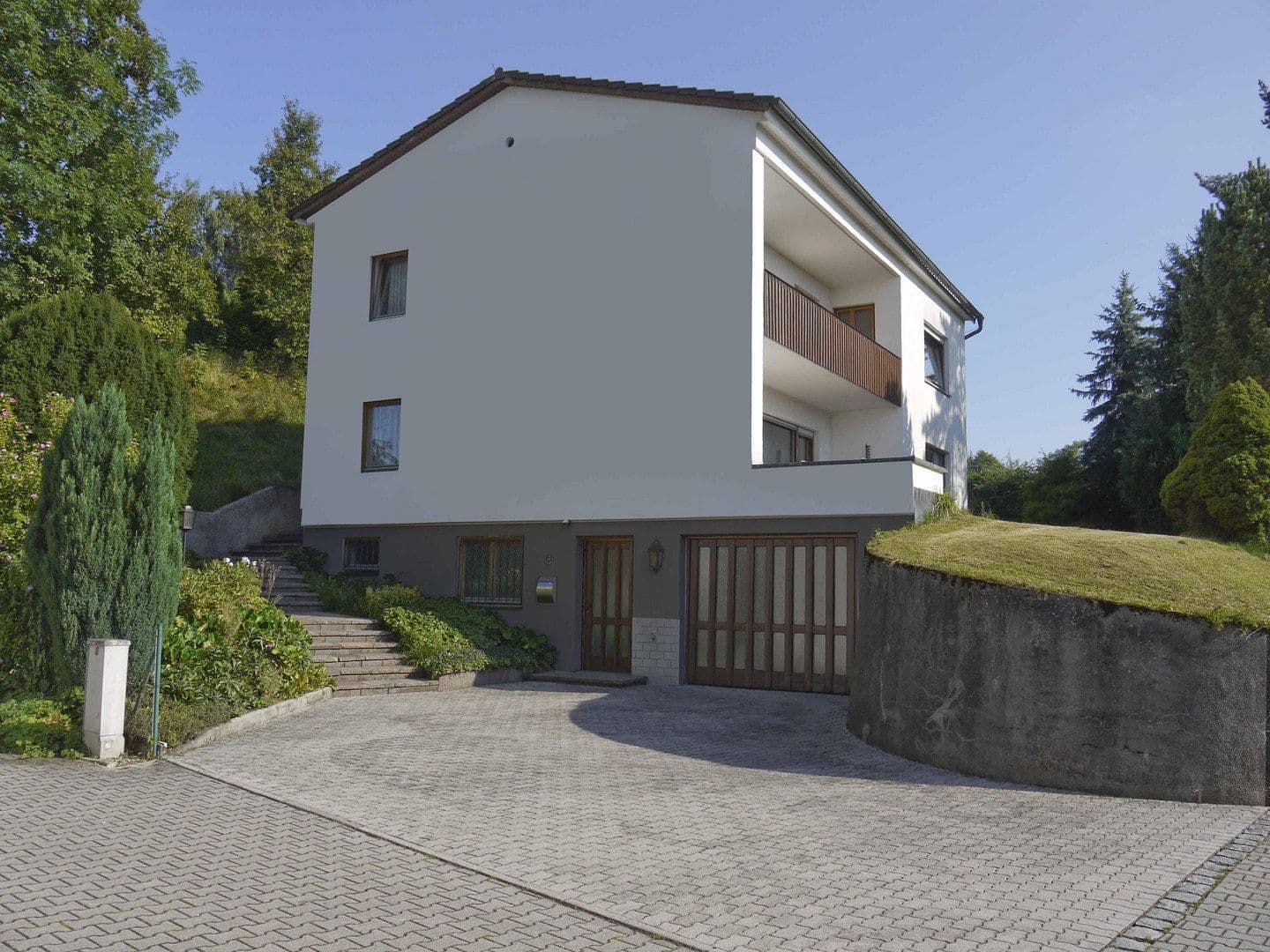 Prodej domu 192 m², pozemek 1.559 m², Schwindegg, Bavorsko Prodej domu 192 m², pozemek 1.559 m², Schwindegg, Bavorsko