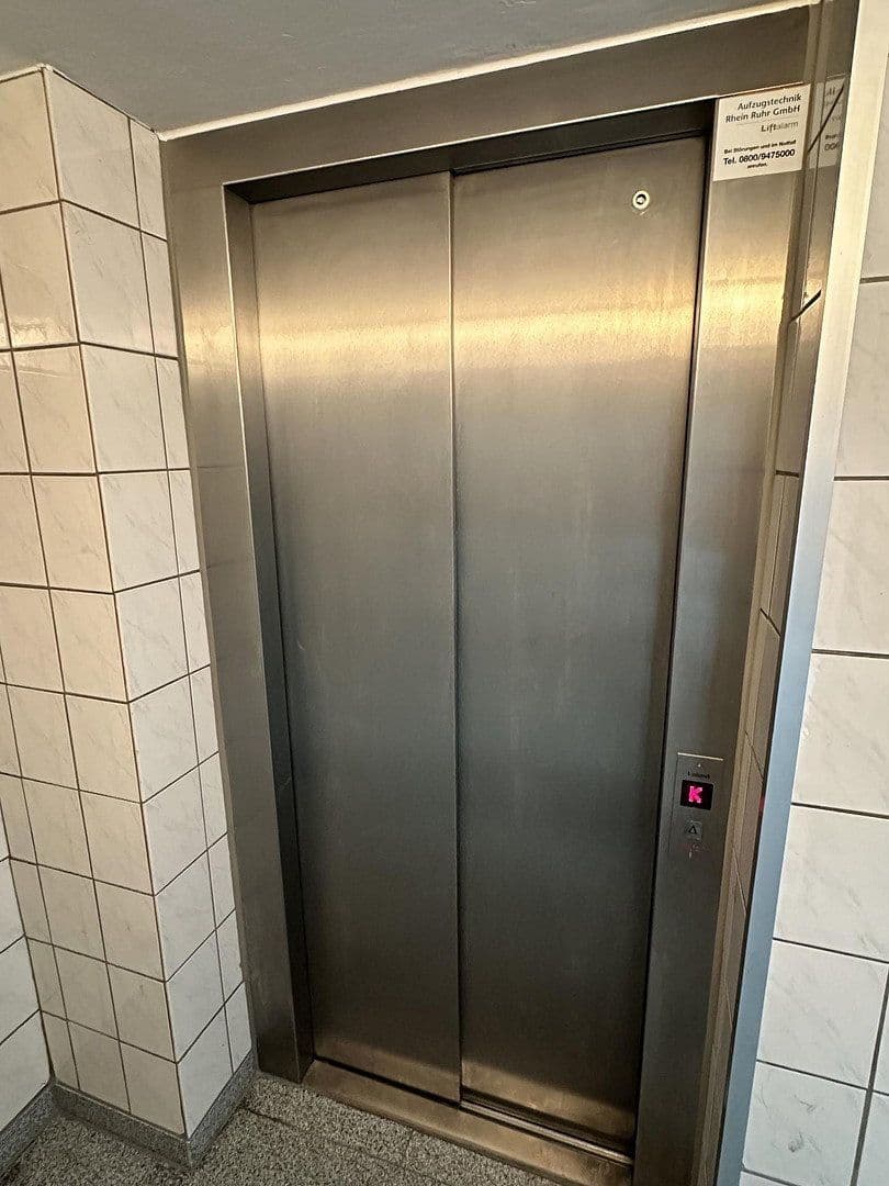 Prodej bytu 3+kk 69 m², Sachsenring 65, Bochum, Severní Porýní-Vestfálsko Prodej bytu 3+kk 69 m², Sachsenring 65, Bochum, Severní Porýní-Vestfálsko
