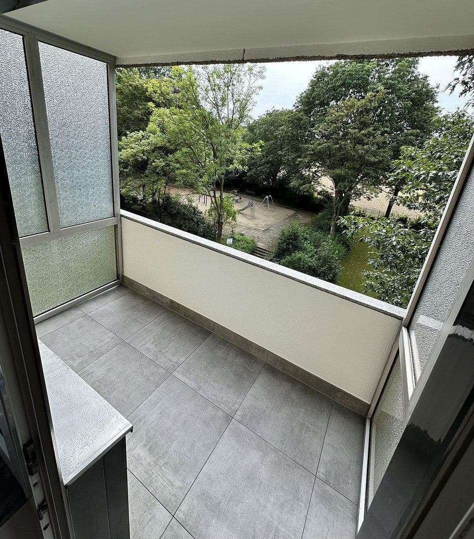 Prodej bytu 3+kk 69 m², Sachsenring 65, Bochum, Severní Porýní-Vestfálsko Prodej bytu 3+kk 69 m², Sachsenring 65, Bochum, Severní Porýní-Vestfálsko