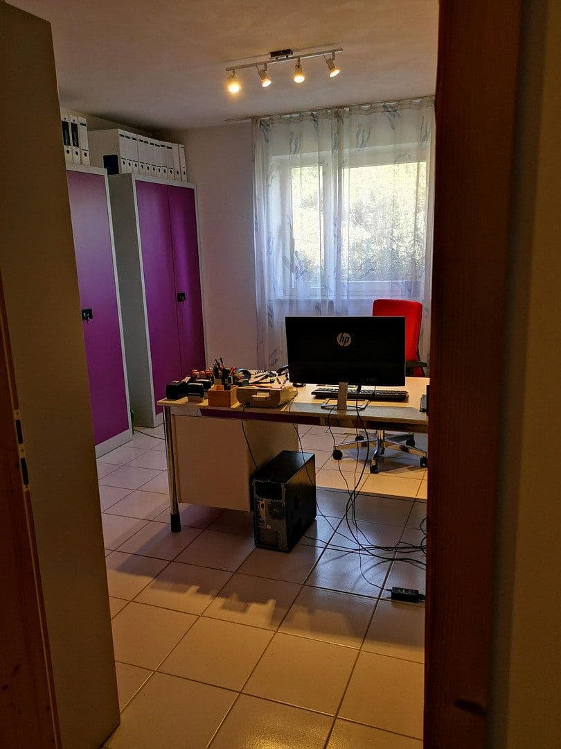 Prodej domu 245 m², pozemek 890 m², Rosenfeld, Bádensko-Württembersko Prodej domu 245 m², pozemek 890 m², Rosenfeld, Bádensko-Württembersko